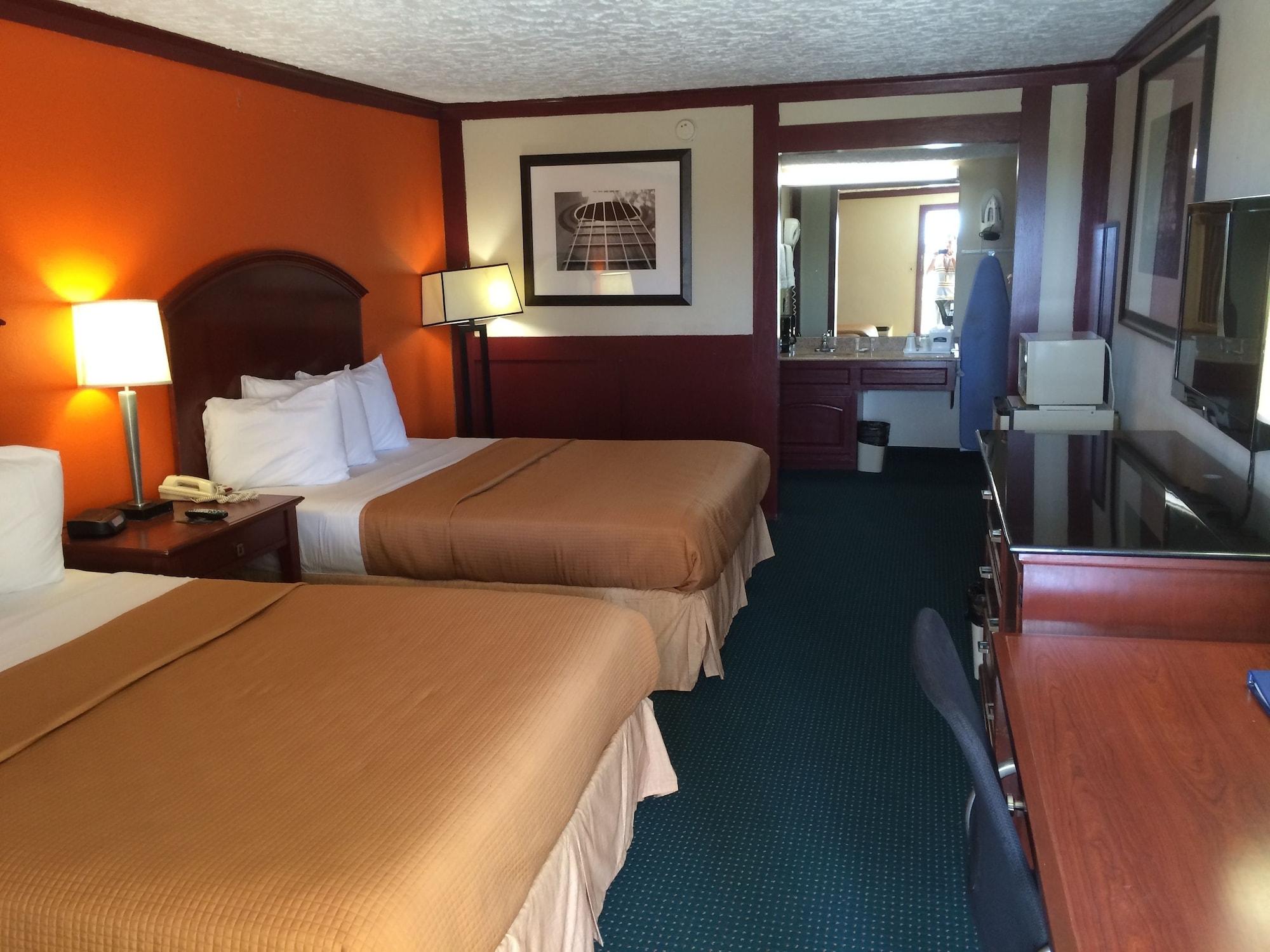 ฮาวเวิร์ด จอห์นสัน บาย วินด์แฮม ซานมาร์คอส Hotel ภายนอก รูปภาพ